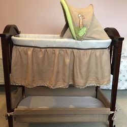Sumer Infant Classic Wood Bassinet Swing Safari