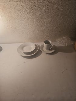 4 Piece White Dinner Set