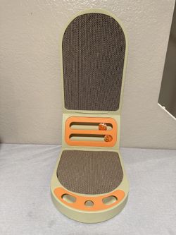 Cat scratcher