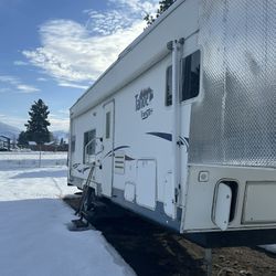 2003 Tahoe Trailer
