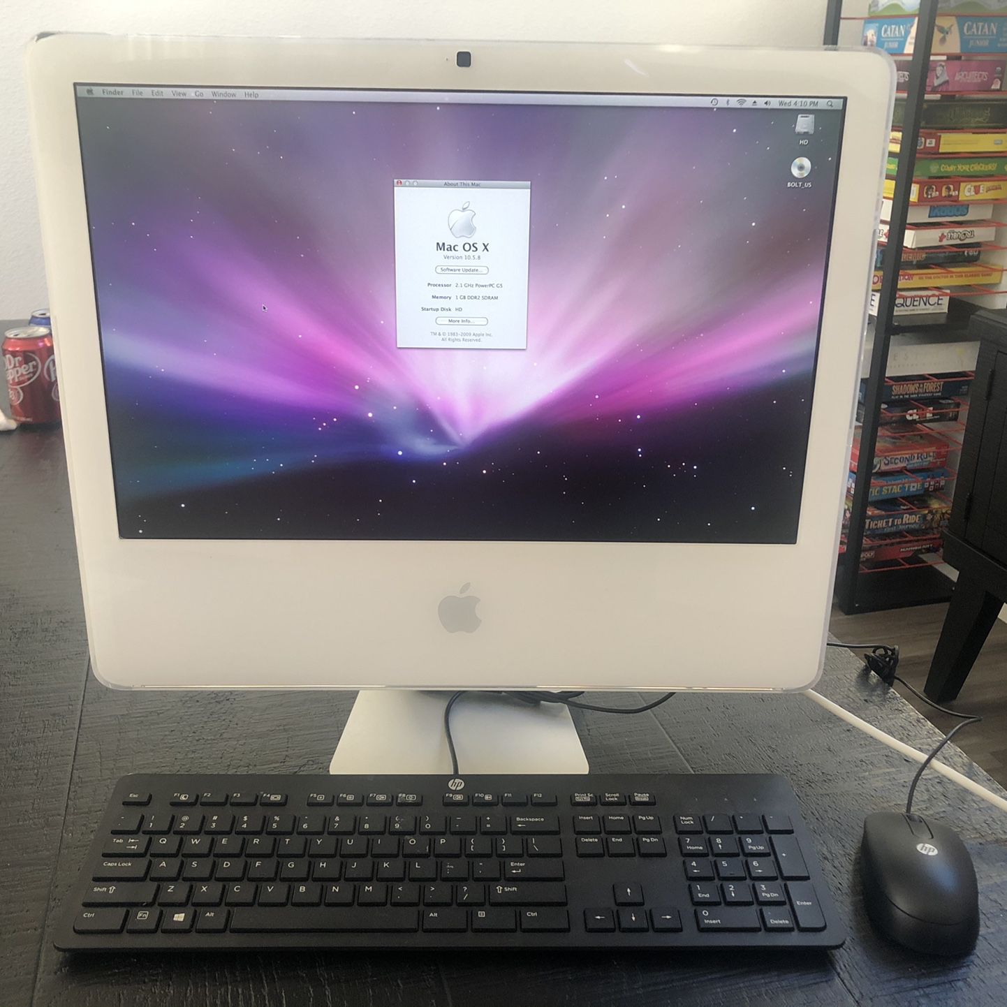Apple iMac G5 “iSight”