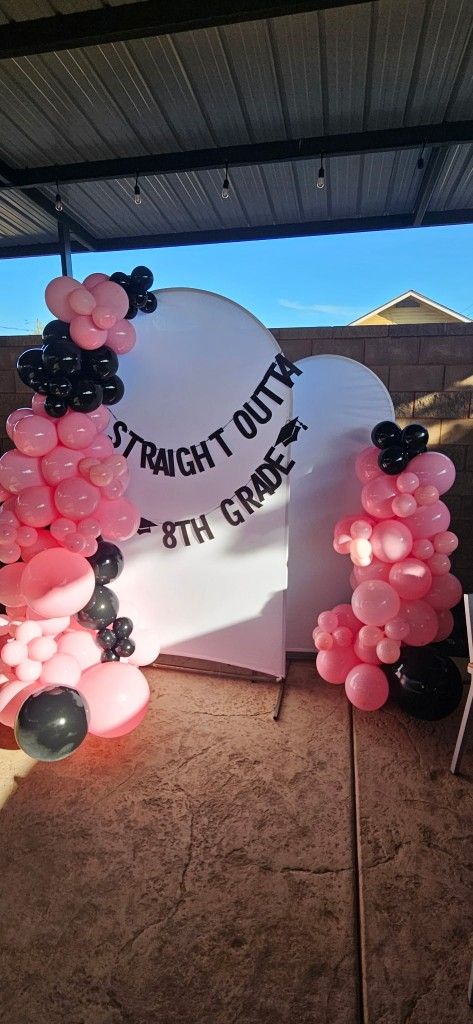 Mark Back Drop Archs For Ballons Or Photos