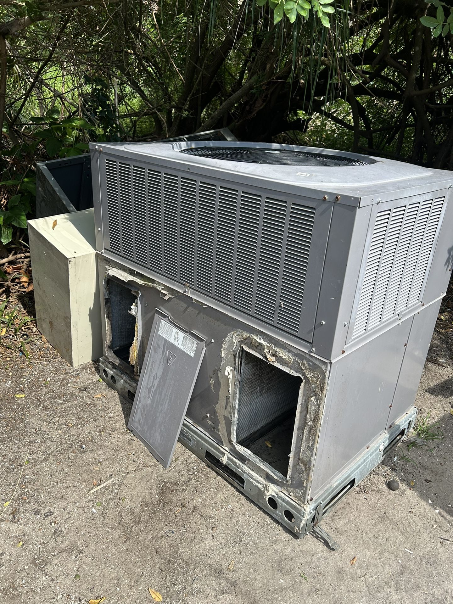 Heat Pump AC Unit Carrier 50vt