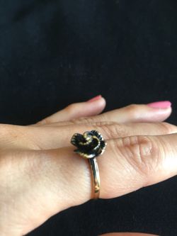 10k Gold rose ring