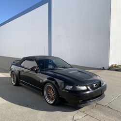 1999 Ford Mustang 35th Anniversary GT