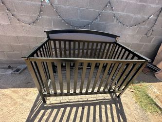 Crib, graco brand