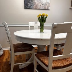 Kitchen Table & chairs 
