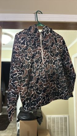 Camo hoodie size medium