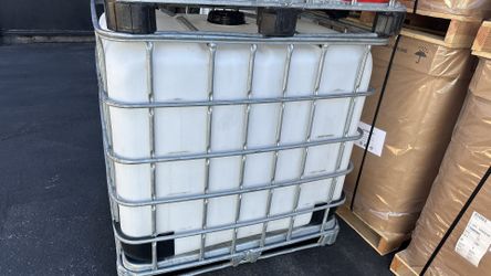 IBC 273 Gallons Totes Used & Refurbished