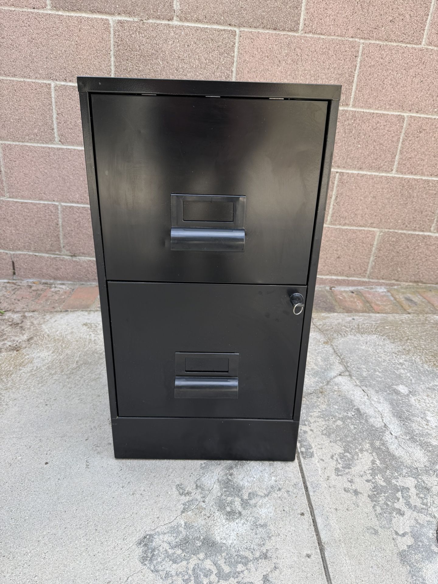 2-Drawer Black Metal Filing Cabinet – Locking with Key