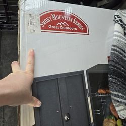 SMOKIE MOUNTAIN SERIES SMOKER