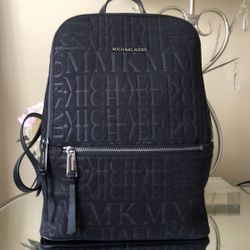Micheal Kors 