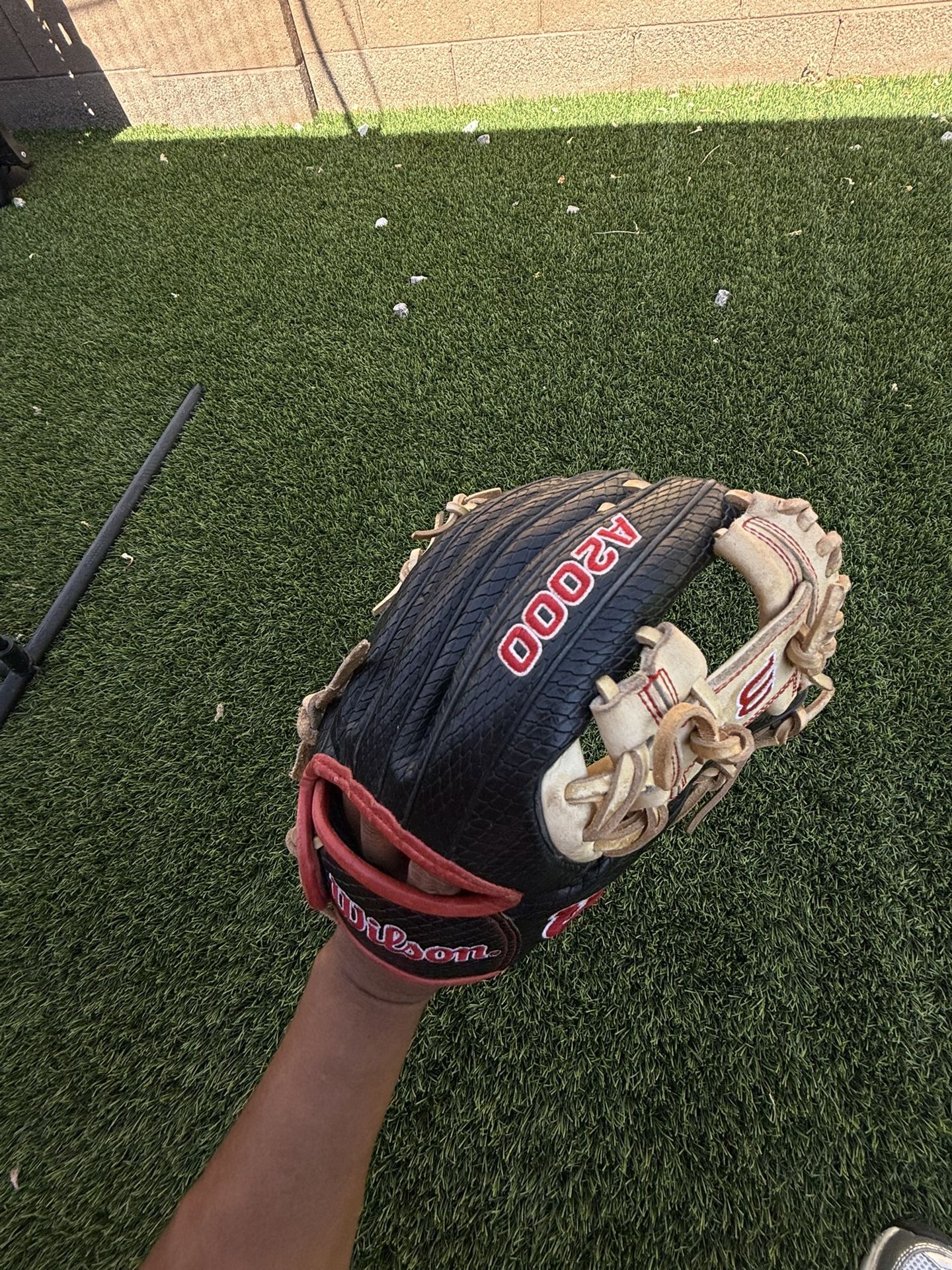 Wilson A2000