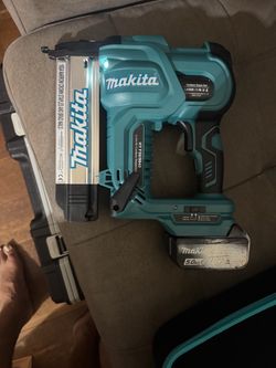18v- 18Gauge Brad Nailer/Crown Staple Gun