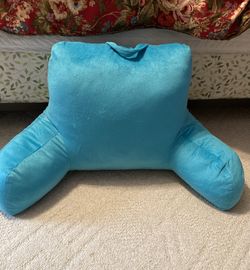 Bed Rest Pillow