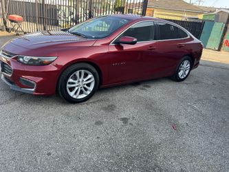 Chevrolet Malibú, 2017, acepto carro a cambio