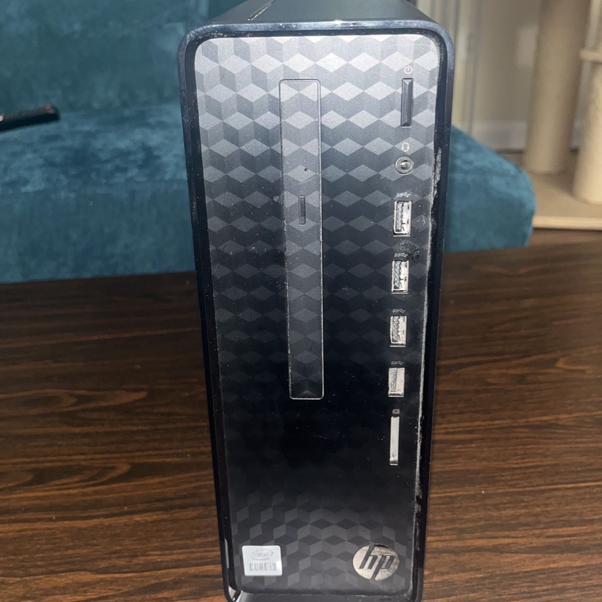 Home Computer / Hp-PC & Dell-Monitor