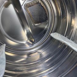 LG SIGNATURE Washer & Gas Dryer Set - MEGA Capacity - With Pedestals