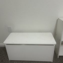 White storage seat or toychest