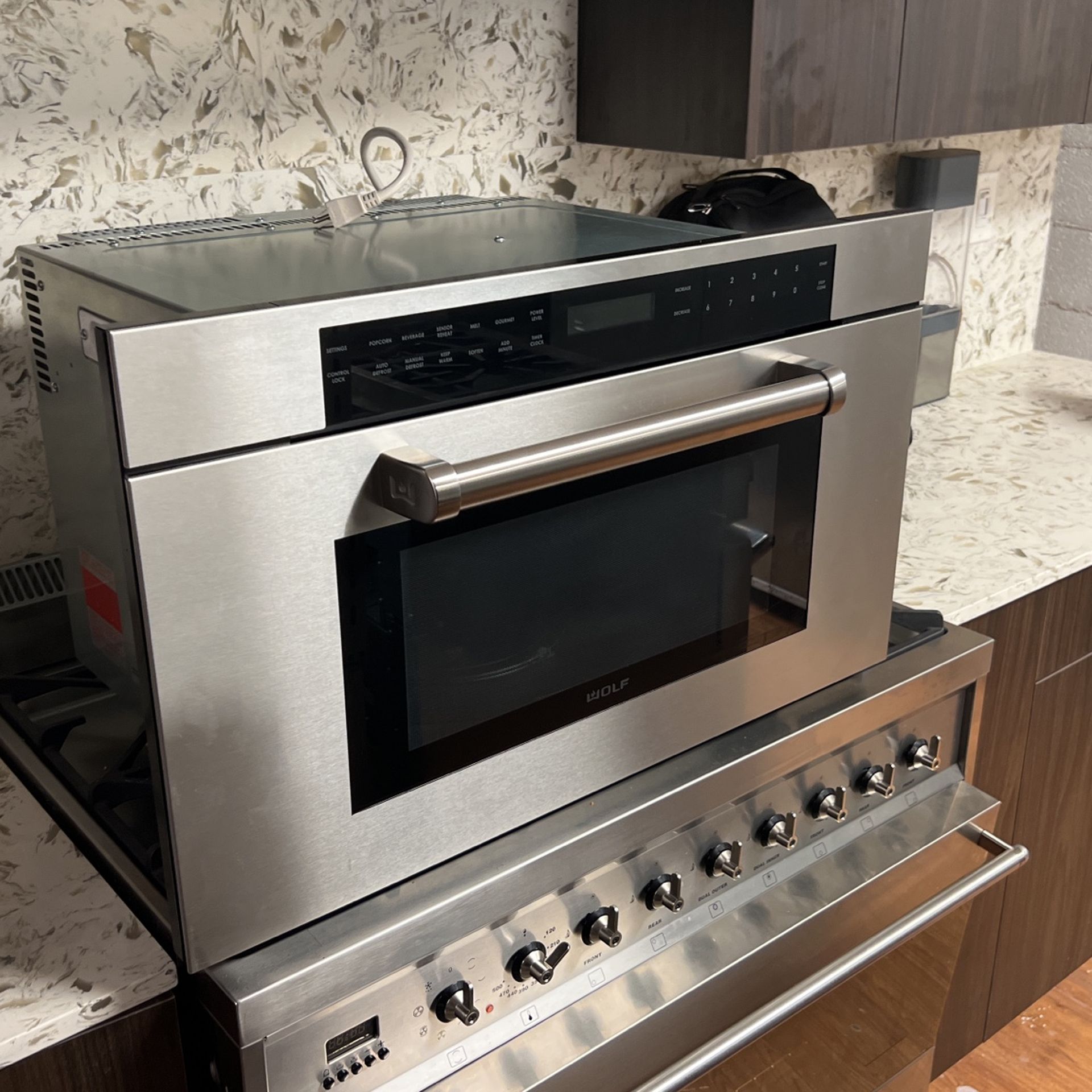 WOLF MICROWAVE 30” INCHES