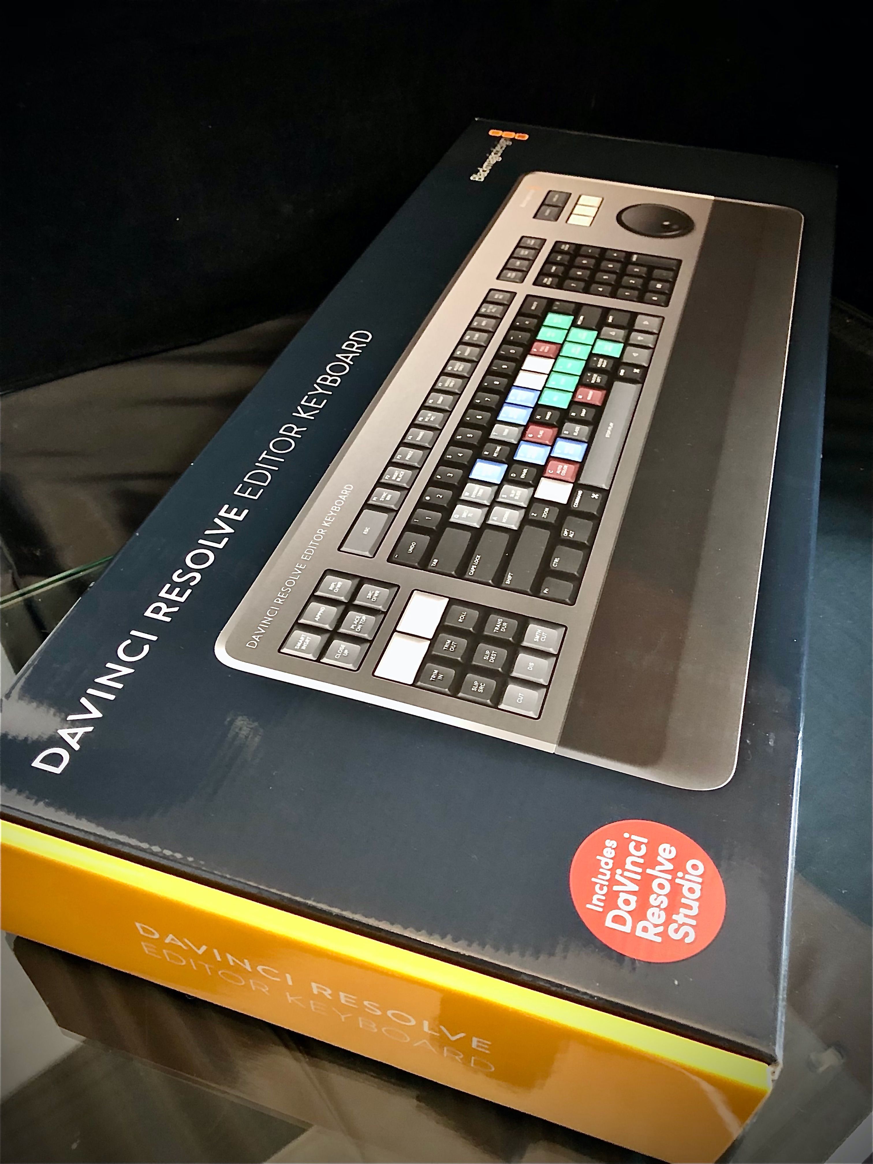 Blackmagic Design DaVinci Resolve Editor Keyboard with Resolve Software