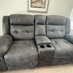 DOUBLE ROCKER RECLINER SOFA
