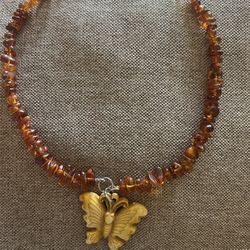  Vintage Real Amber Sterling Silver Clasp Carved Butterfly  Necklace 