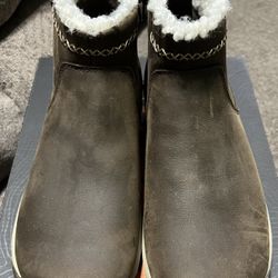  New Women’s Merrell Encore 4 Bluff Zip Polar Boots Size 8.5