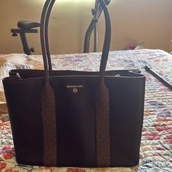 Michael Kors Austin Bag