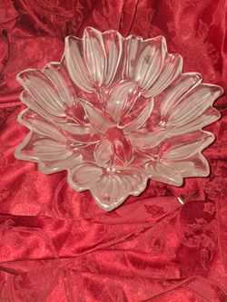 Clear & Frosted Tulip Decorative/Serving Bowl