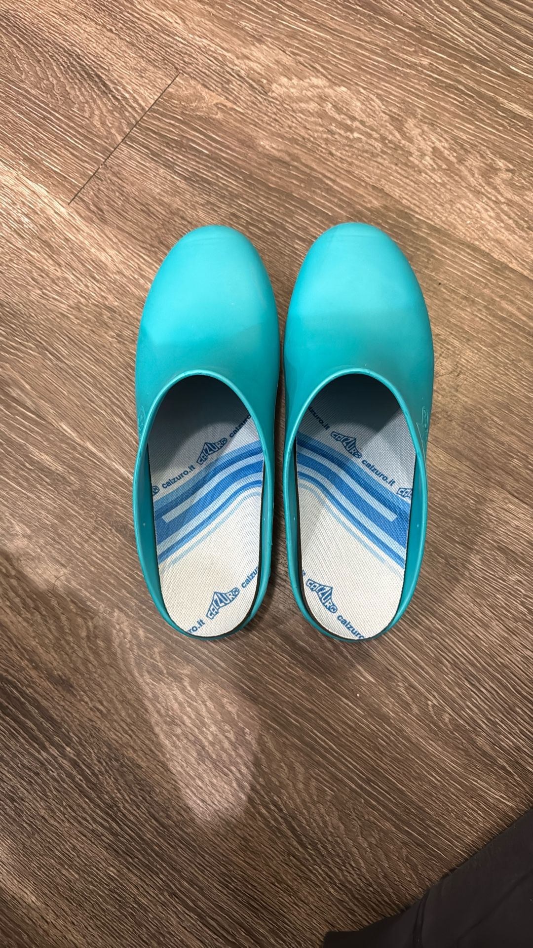 Calzuro Teal Surgical Clogs Size Men’s 11 12.5