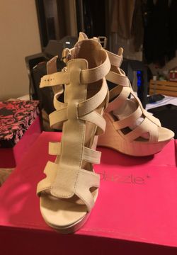 Shoedazzle Wedges