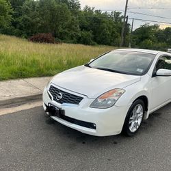 Nissan Altima Great Condition $5000 Or OBO