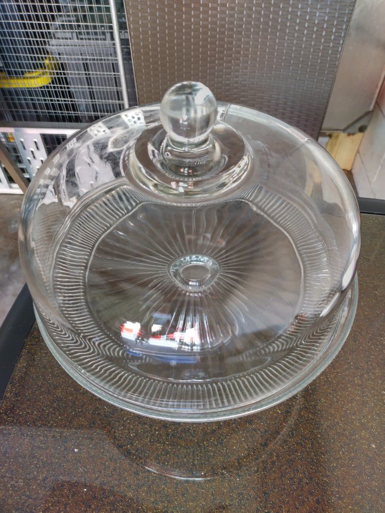 Vintage 12" Glass Cake Stand w/ Done Cover