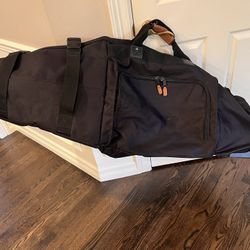 G B Golf Padded Travel Bag on Wheels