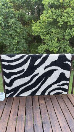 4x6 Zebra Rug