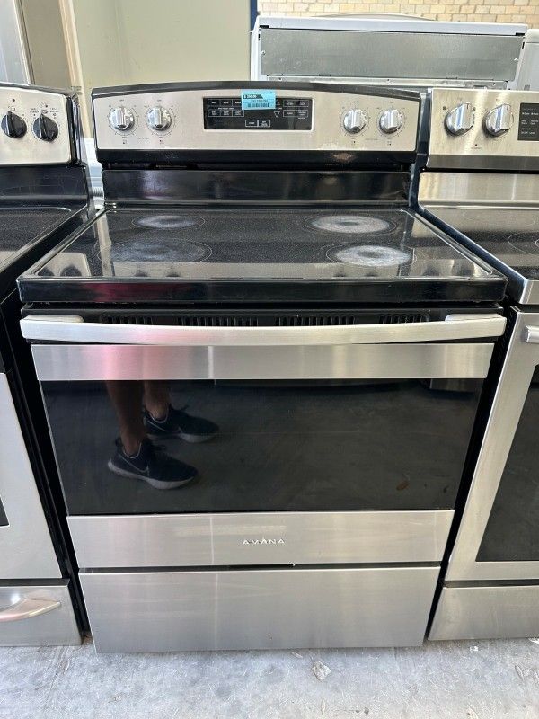 Amana Electric stove for Sale in Kissimmee, FL OfferUp
