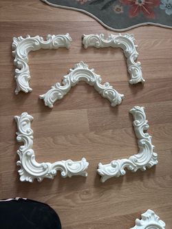 White Ornate Rococo Decorative Molding