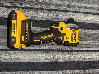 DEWALT 20V Brushless Impact Driver with Battery