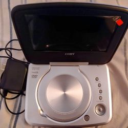 Coby Tf-dvd7005 7-inch Portable Dvd Player