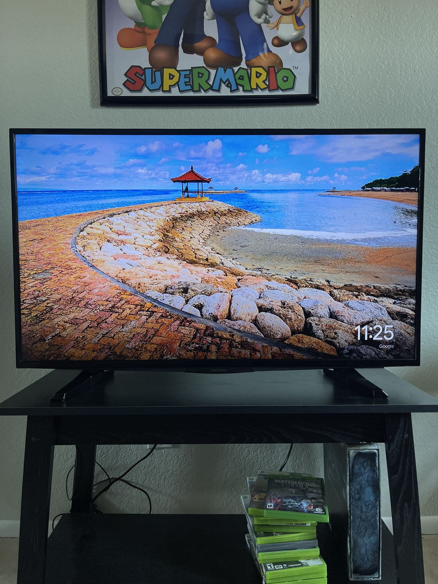 40” - LED 1080p HDTV with Google Chromecast 
