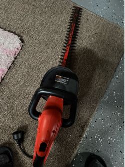 Black decker bush hedger