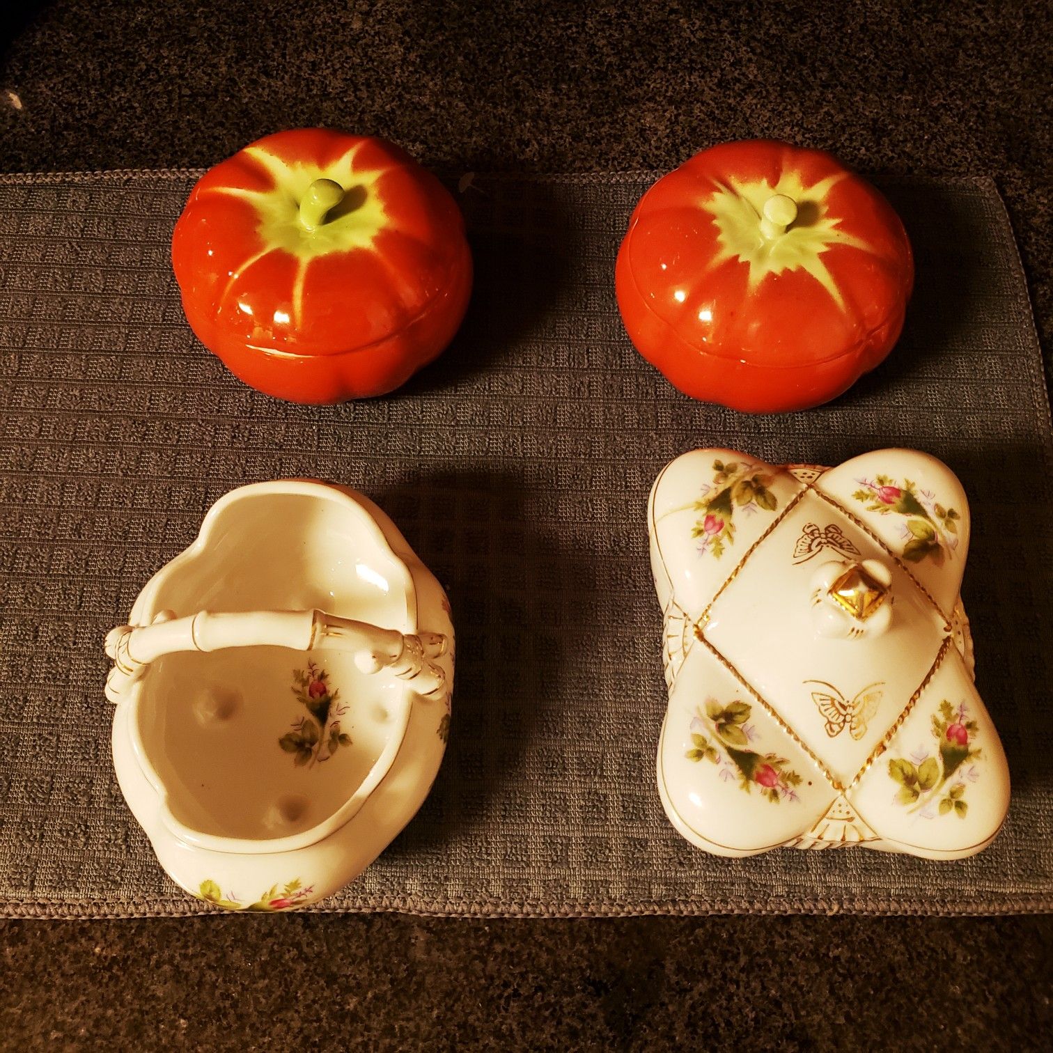 X4 Vintage Decorative Porcelain pieces