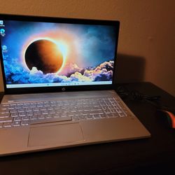 HP Pavilion 15.6" Laptop/w free mouse pad ( 2020 )  ,😲 Quad Core i7 10th Gen 12GB ram 500GB M.2 SSD