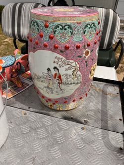 Mid century 1960 Chinese rose garden stool