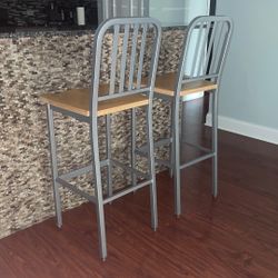 High Bar Stools 
