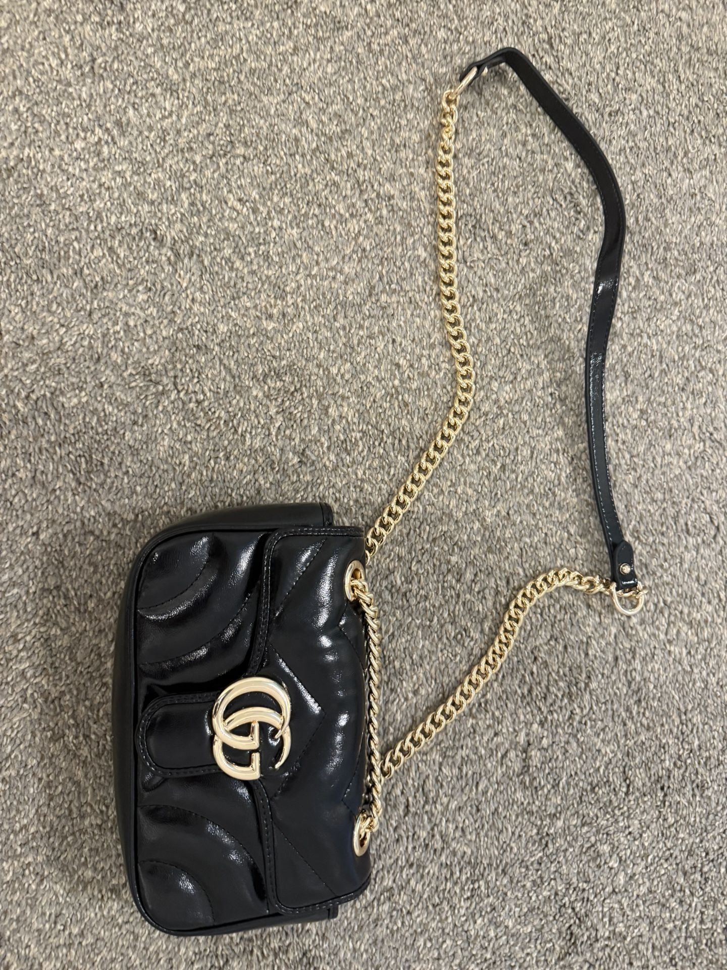 Gucci Crossbody Handbag Leather