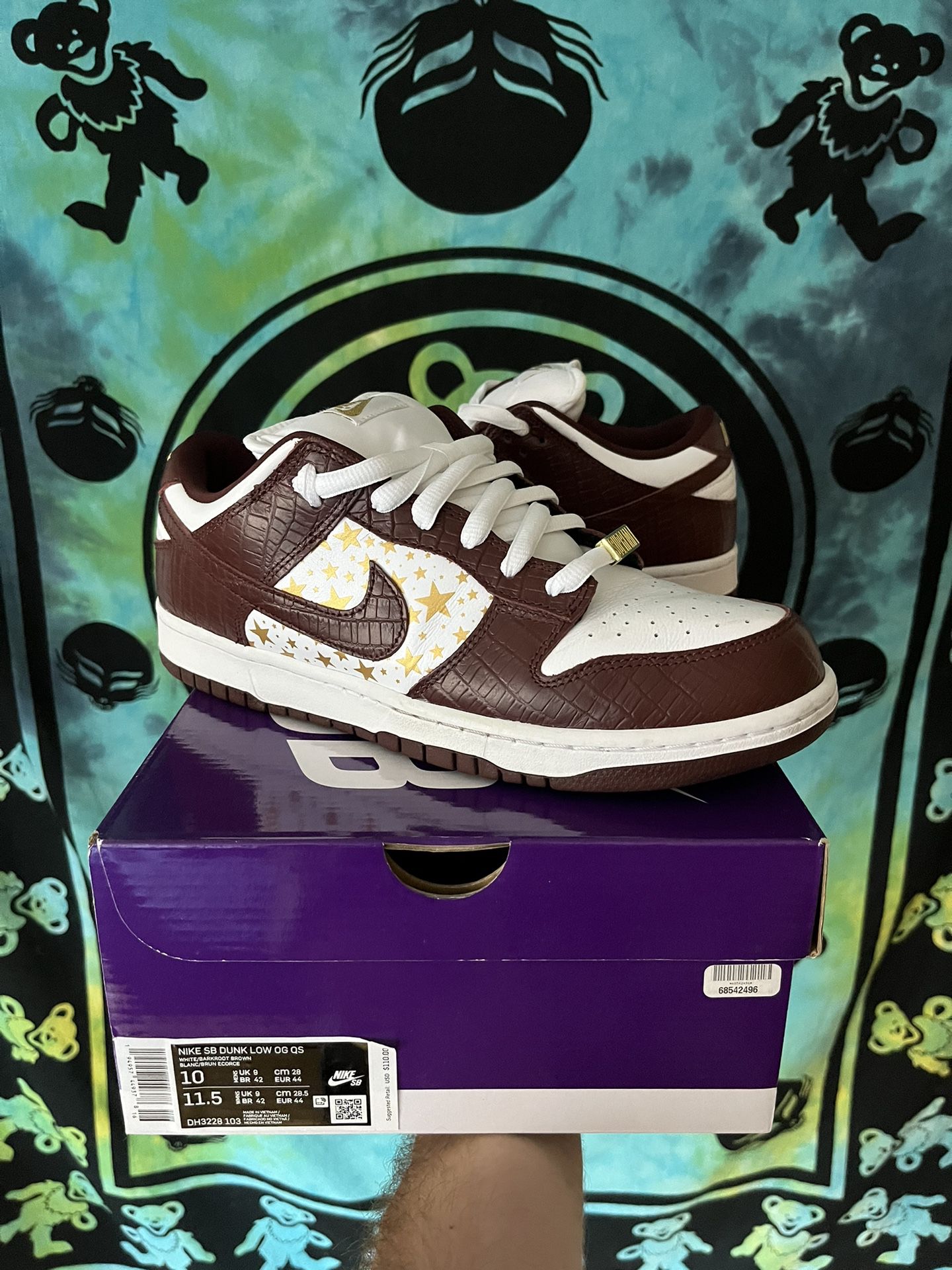 Supreme X Nike SB Dunk Low 'Barkroot Brown' for Sale in New York, NY -  OfferUp