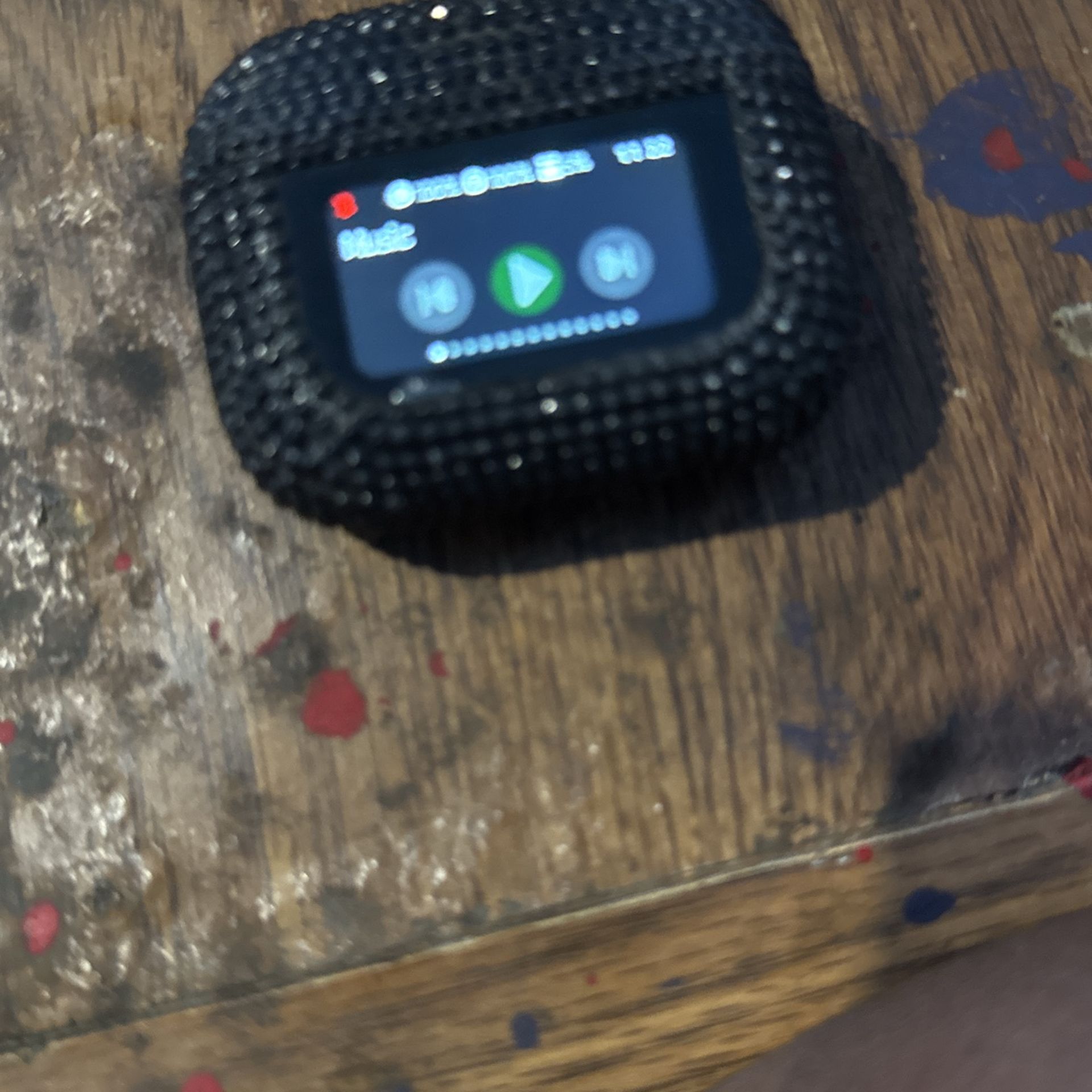 Headphones With Touchable Screen