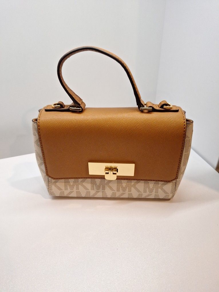 MICHAEL KORS CROSSBODY PURSE